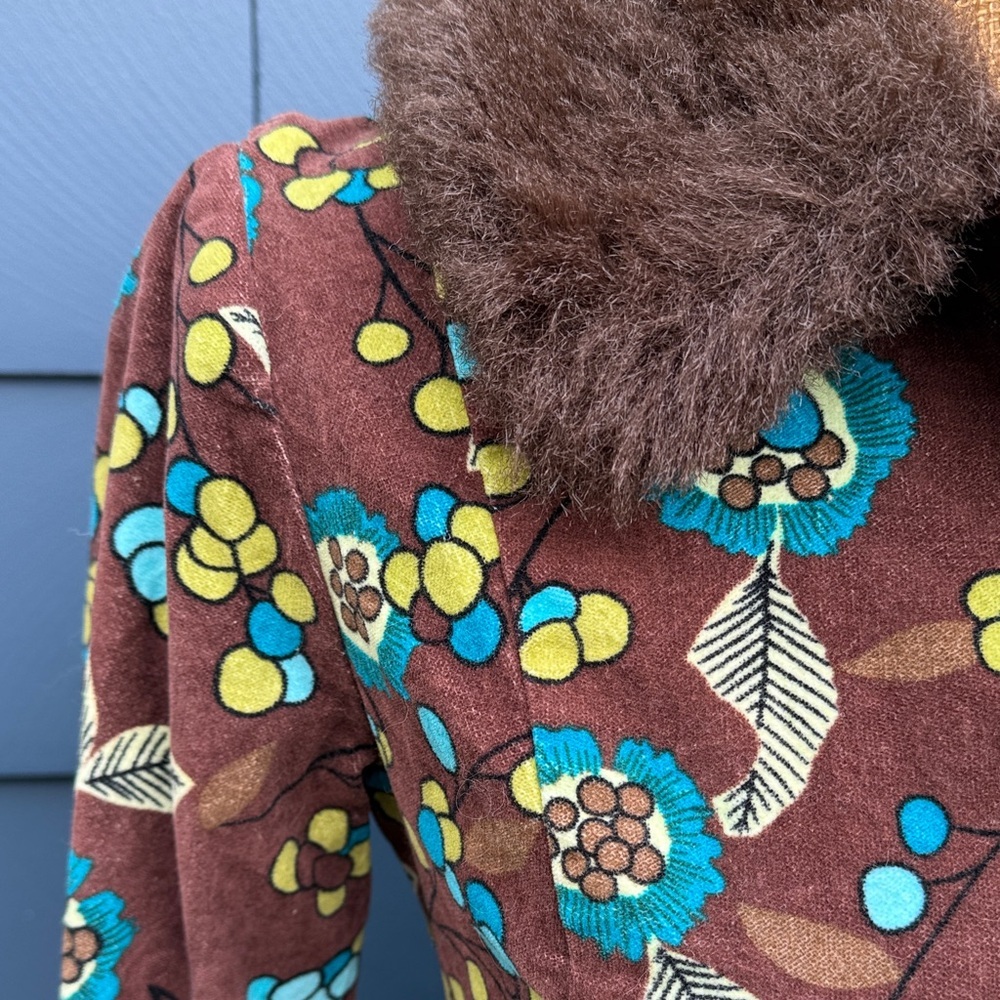 Vintage Sookie des L.A. Floral Brown Coat with Faux Fur Trim velvet - Picture 2 of 12